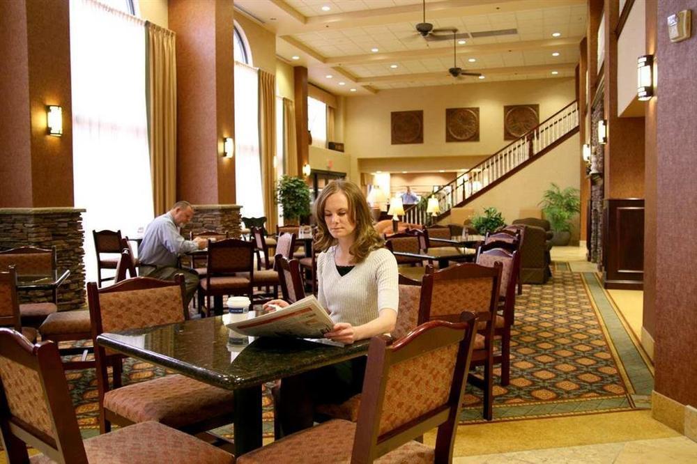 Hampton Inn & Suites Boise-Meridian Restoran fotoğraf